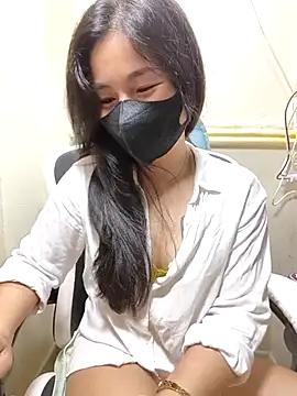 lyna bl online show from March 2025 01:25:02 PM