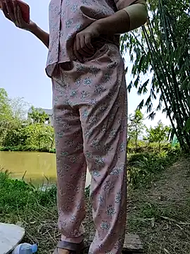 lyna bl online show from February 2026 07:08:02 AM