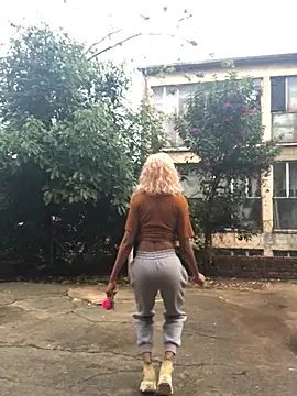 Snapshot of Kylie_Hairy_Bbc chatting on March 2026 04:21:01 PM Kylie Hairy Bbc online show from March 2026 04:21:01 PM