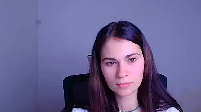 Loon Amore online show from December 2024 10:11:02 PM