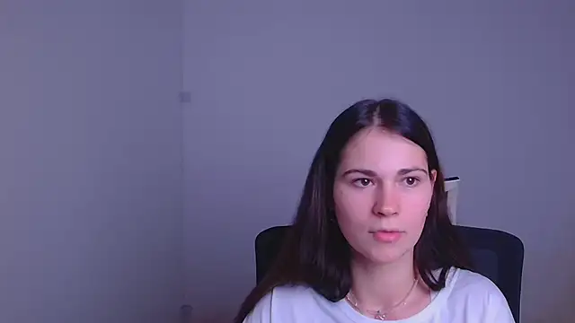 Loon Amore online show from December 2024 10:25:01 PM