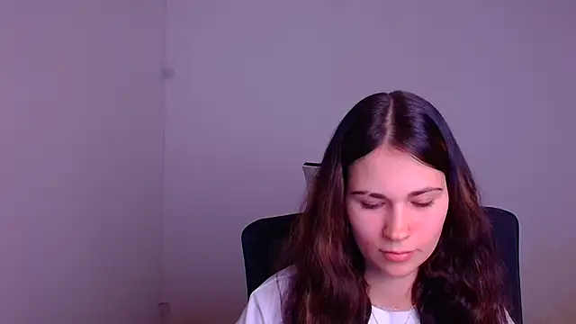 Loon Amore online show from January 2025 07:54:01 PM