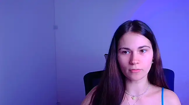 Loon Amore online show from February 2025 07:38:01 PM