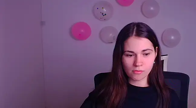 Loon Amore online show from February 2025 07:38:01 PM