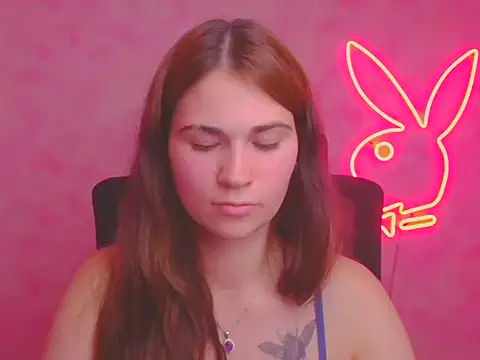 Loon Amore online show from October 2025 06:05:02 PM