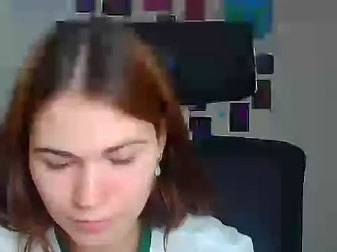 Loon Amore online show from December 2025 07:13:02 AM