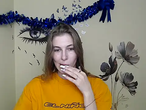 StrangerGi online show from January 2025 01:09:01 PM