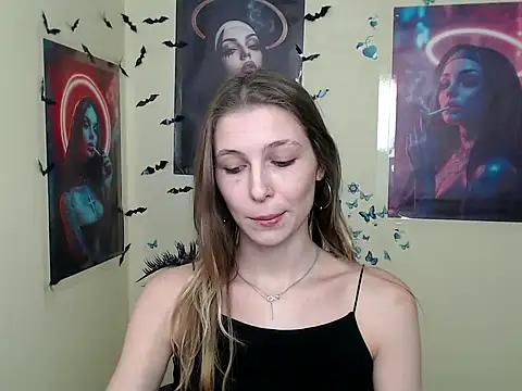 StrangerGi online show from March 2025 09:43:01 AM