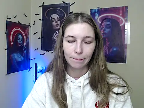 Snapshot of StrangerGi chatting on February 2026 07:05:02 AM StrangerGi online show from February 2026 07:05:02 AM