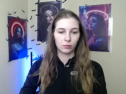 Snapshot of StrangerGi chatting on February 2026 07:07:02 AM StrangerGi online show from February 2026 07:07:02 AM