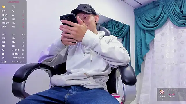 Matthew Boy  online show from January 2025 05:00:01 AM