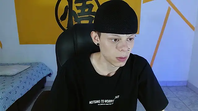 Matthew Boy  online show from February 2025 11:34:02 AM