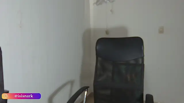 Isis69  online show from March 2025 07:46:01 PM