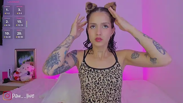 Snapshot of pau_live chatting on December 2025 12:06:01 AM pau live online show from December 2025 12:06:01 AM