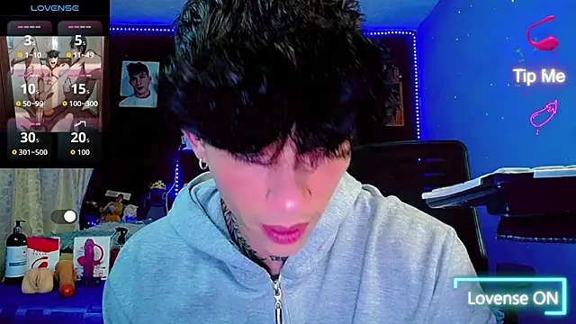 thiagomurphyy online show from November 2025 04:56:01 AM