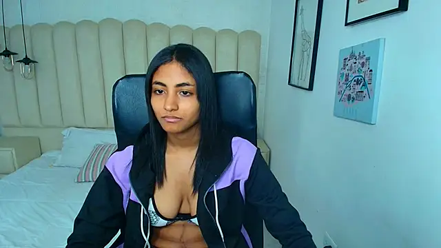 Snapshot of shaneelle chatting on January 2026 03:10:02 AM shaneelle online show from January 2026 03:10:02 AM