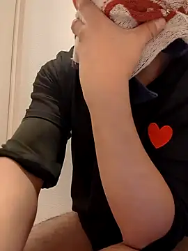 Snapshot of RYOTA8888888888 chatting on December 2024 02:53:01 AM RYOTA8888888888 online show from December 2024 02:53:01 AM