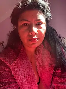 katymojadit online show from January 2025 10:00:02 AM