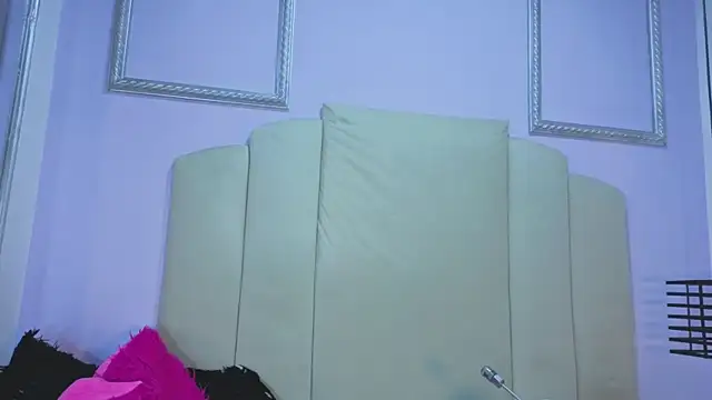 Snapshot of Grettel-ramirez chatting on June 2026 01:32:01 AM Grettel-ramirez online show from June 2026 01:32:01 AM