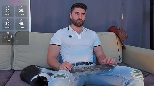 Snapshot of RawAdam chatting on January 2025 01:14:02 PM RawAdam online show from January 2025 01:14:02 PM