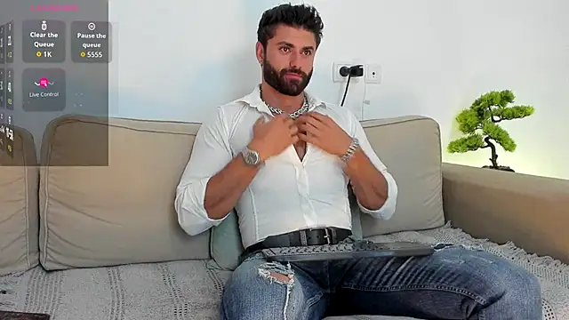 Snapshot of RawAdam chatting on October 2025 08:15:01 PM RawAdam online show from October 2025 08:15:01 PM