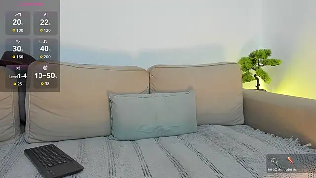 Snapshot of RawAdam chatting on October 2025 05:13:02 PM RawAdam online show from October 2025 05:13:02 PM