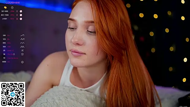 Snapshot of KleinGlif chatting on December 2024 02:21:01 PM KleinGlif online show from December 2024 02:21:01 PM