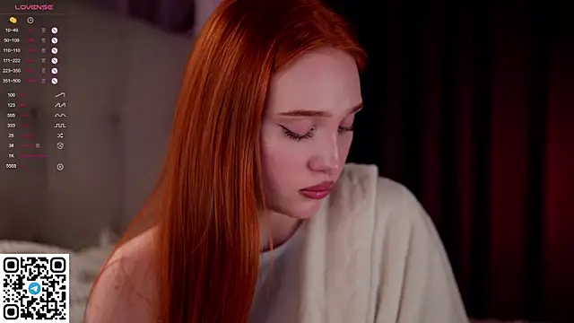 Snapshot of KleinGlif chatting on January 2025 11:12:02 AM KleinGlif online show from January 2025 11:12:02 AM