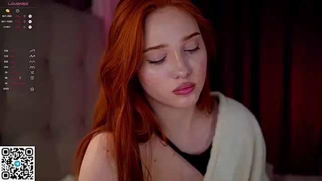 Snapshot of KleinGlif chatting on January 2025 09:03:01 AM KleinGlif online show from January 2025 09:03:01 AM