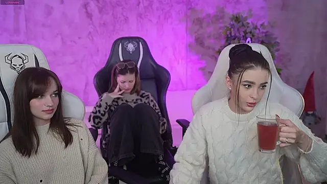 Brendi054 online show from January 2025 11:43:01 AM