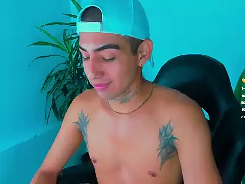 Snapshot of litz81 chatting on April 2026 09:39:33 PM litz81 online show from April 2026 09:39:33 PM