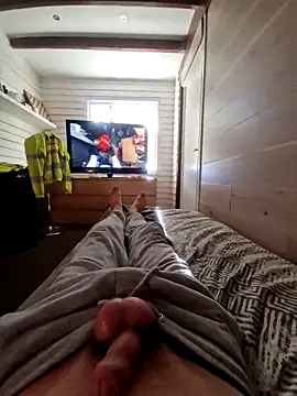 Snapshot of marcis222 chatting on April 2026 03:44:01 PM marcis222 online show from April 2026 03:44:01 PM