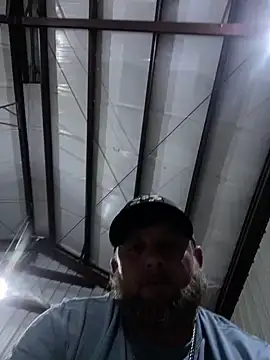 rocket8669 online show from February 2026 05:57:01 AM