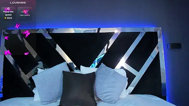 AmmyJones  online show from March 2026 08:21:02 PM