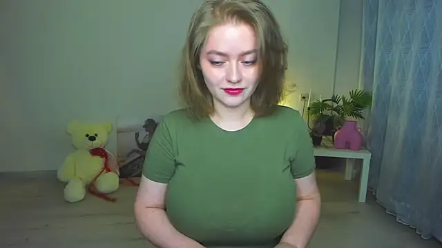 AidaPerry online show from May 2026 10:19:01 PM