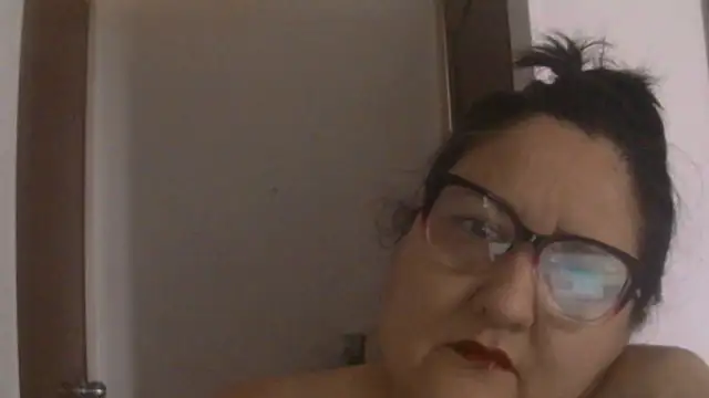 nanita1545 online show from April 2026 01:40:01 PM