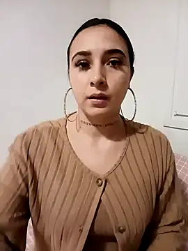 Snapshot of Juanamd1 chatting on December 2024 08:27:01 AM Juanamd1 online show from December 2024 08:27:01 AM