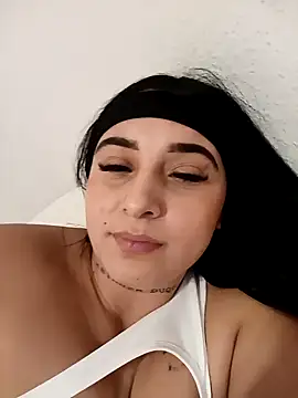 Snapshot of Juanamd1 chatting on December 2024 12:06:01 PM Juanamd1 online show from December 2024 12:06:01 PM