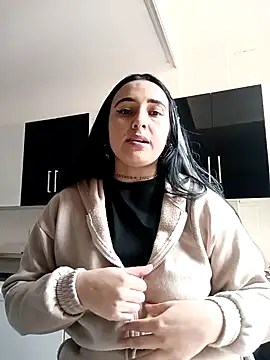 Snapshot of Juanamd1 chatting on January 2025 12:07:01 PM Juanamd1 online show from January 2025 12:07:01 PM