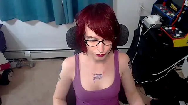 Snapshot of RyffBurnz chatting on March 2026 05:18:01 PM RyffBurnz online show from March 2026 05:18:01 PM