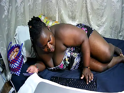 happy sonia online show from October 2025 08:55:02 PM