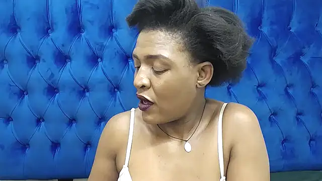 Snapshot of SpicyQueenxxxx chatting on May 2026 11:27:01 AM SpicyQueenxxxx online show from May 2026 11:27:01 AM