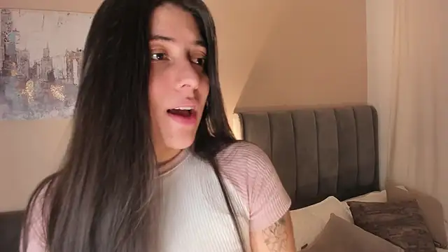 dakotaa   online show from November 2025 08:30:01 PM