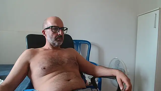 newsimo74 online show from September 2025 11:54:02 AM