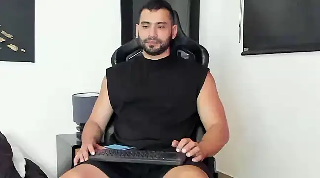 Snapshot of Dereck_vega chatting on December 2024 09:35:01 PM Dereck vega online show from December 2024 09:35:01 PM