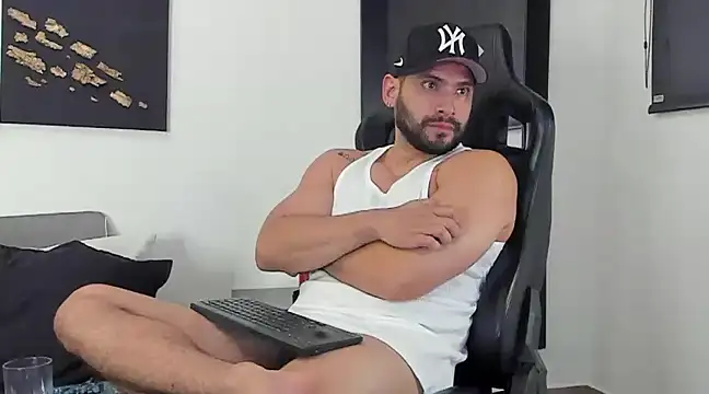 Snapshot of Dereck_vega chatting on February 2025 12:51:01 AM Dereck vega online show from February 2025 12:51:01 AM