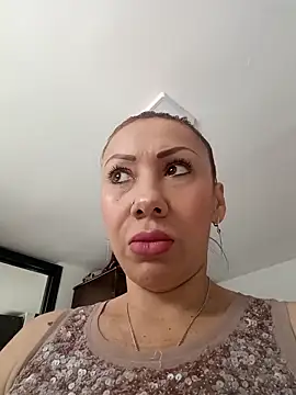 coral smitth online show from February 2025 05:57:01 PM