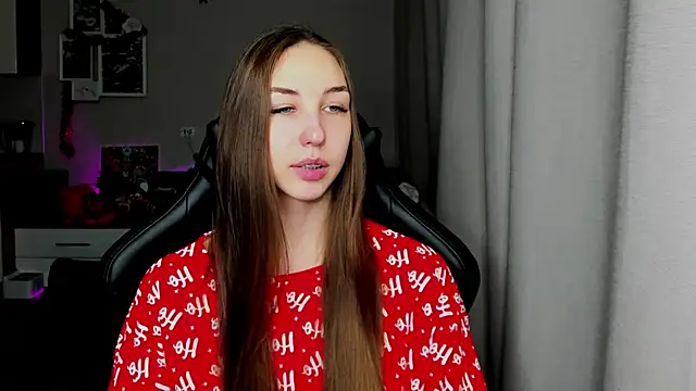 Sm0ly online show from January 2026 02:50:02 AM