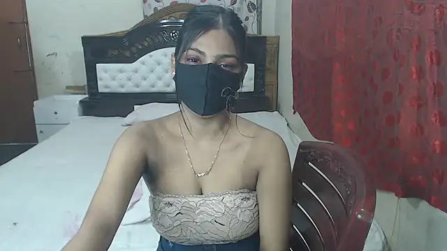Snapshot of mariyaqueen chatting on October 2025 02:20:01 AM mariyaqueen online show from October 2025 02:20:01 AM