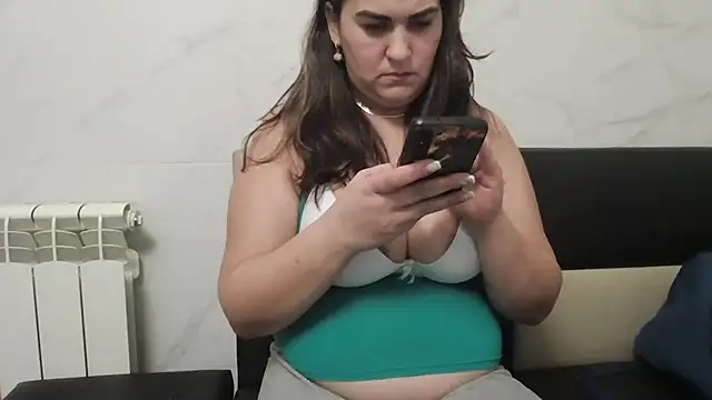 milfmomxx online show from January 2025 07:43:01 PM